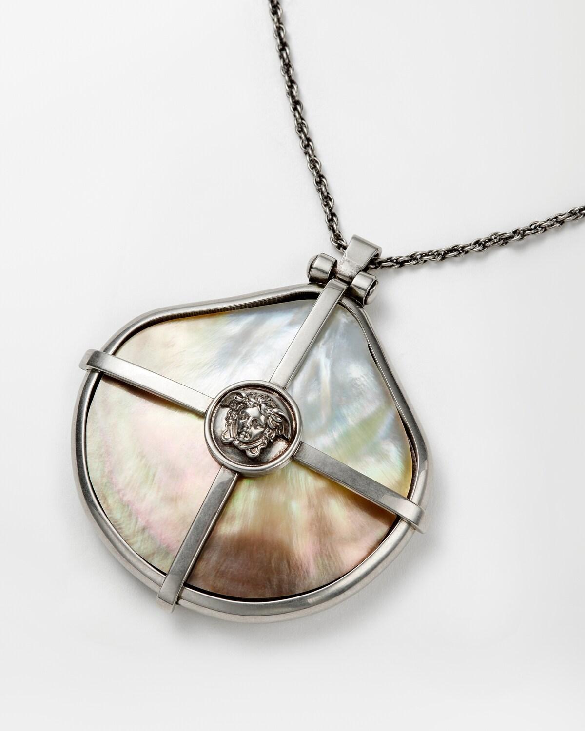 Sea Frames Necklace - Image 3