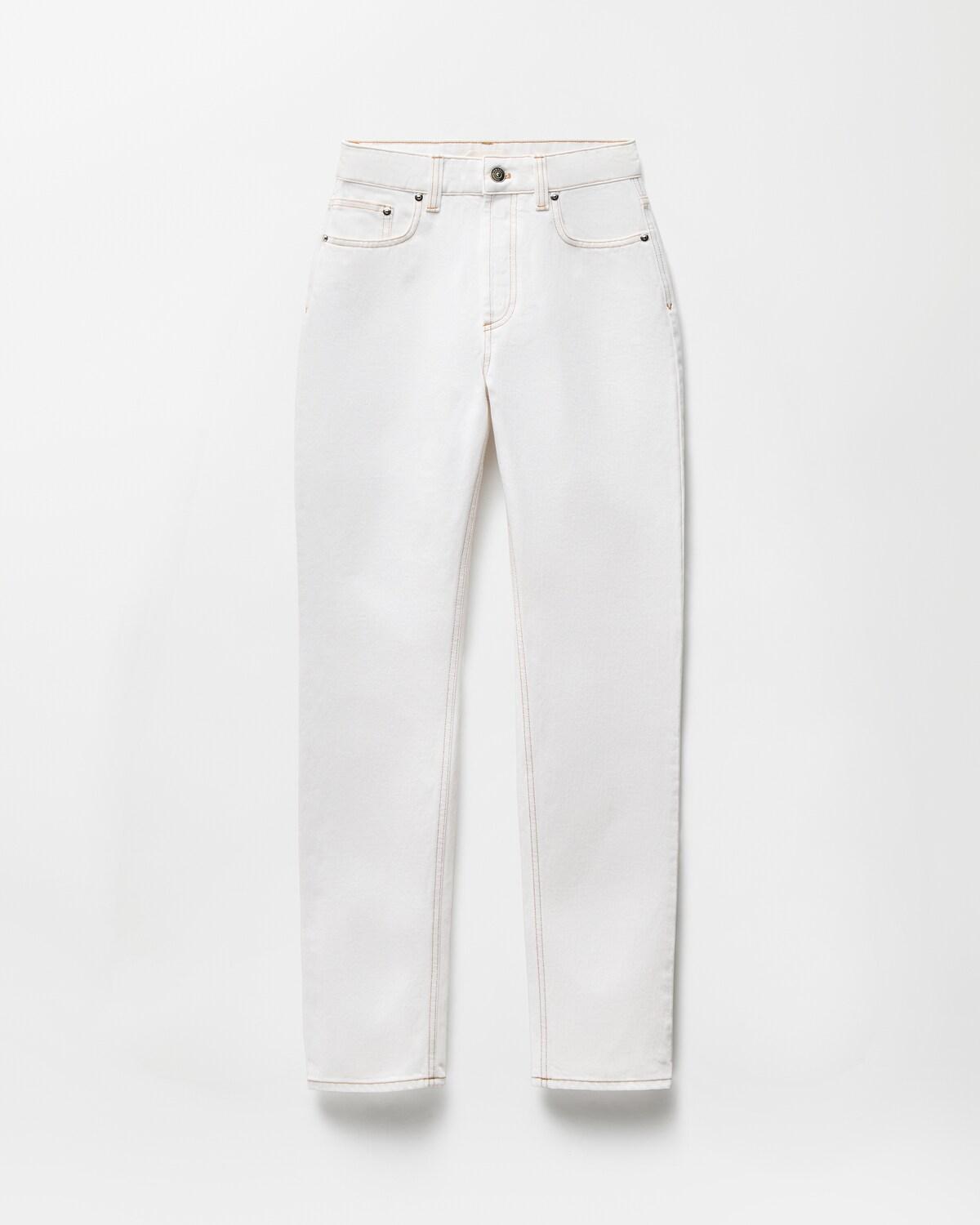 High-Waist Jeans
