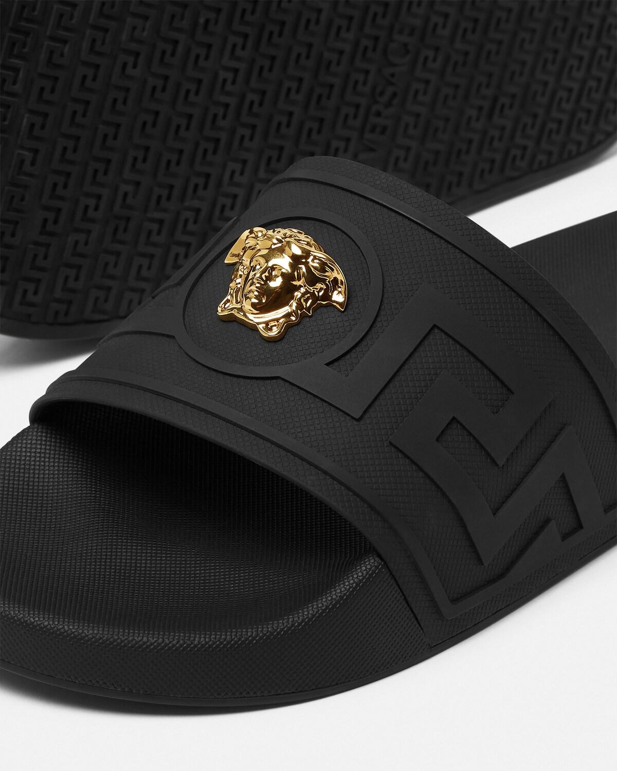 La Medusa Rubber Sliders - Image 2