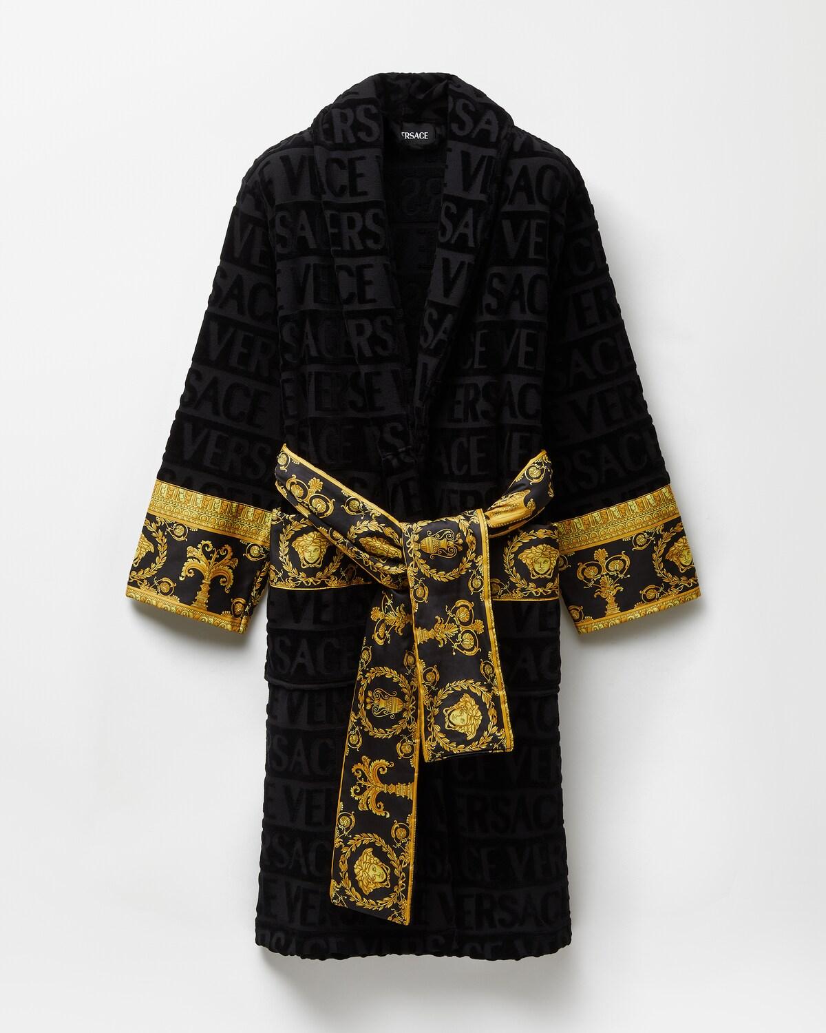 I ? Baroque Bathrobe