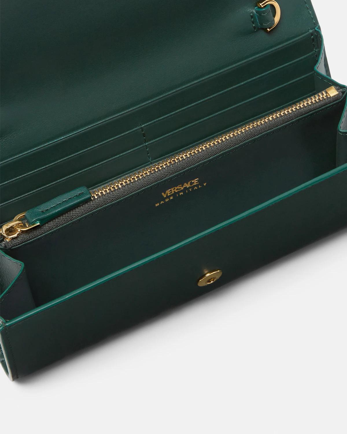 V Leather Wallet On Chain - Image 3