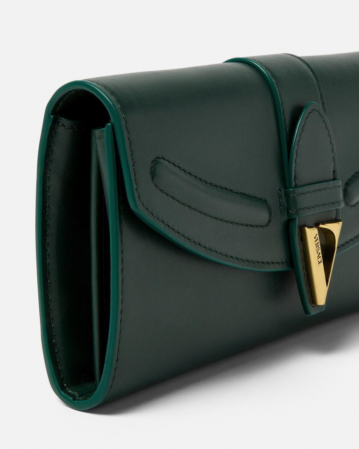 V Leather Wallet On Chain - Image 4
