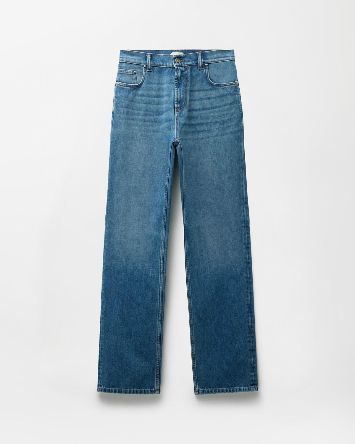 Straight Jeans