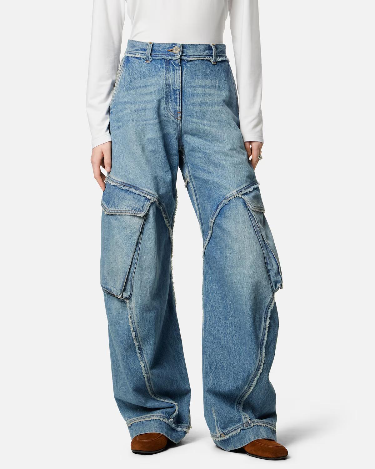 Low-Waist Cargo Jeans - Image 4