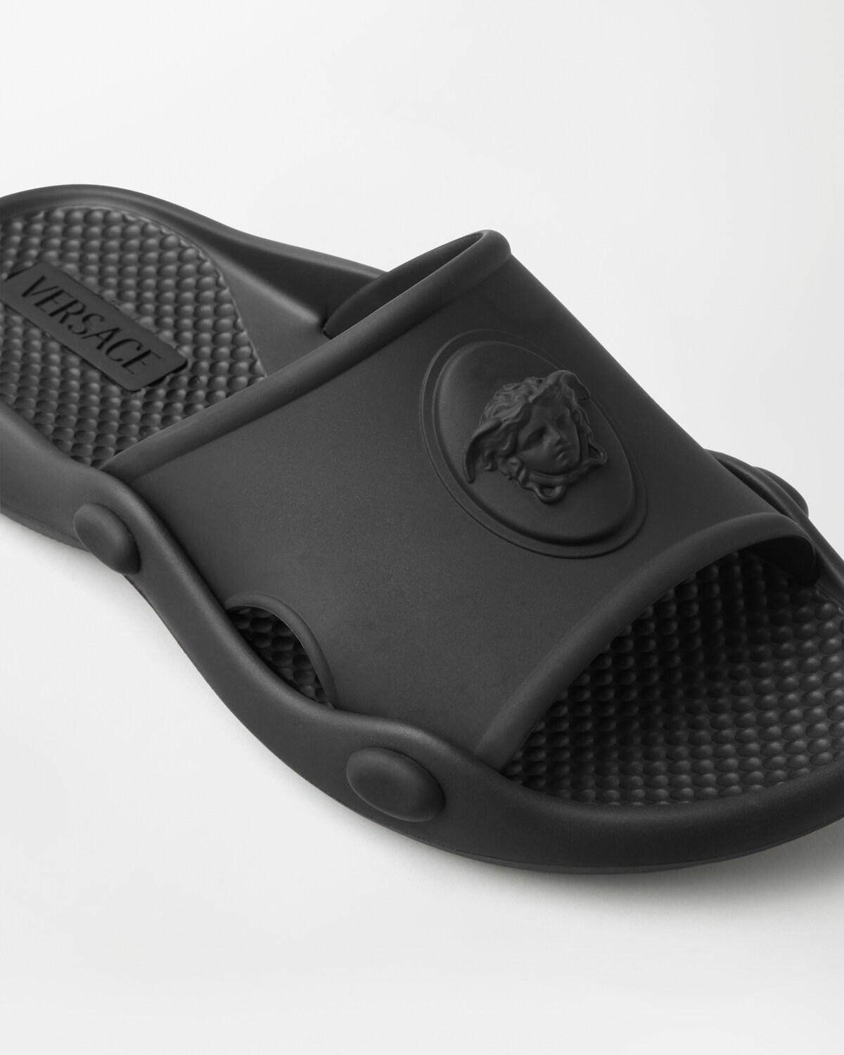 Nettuno Rubber Slides - Image 5