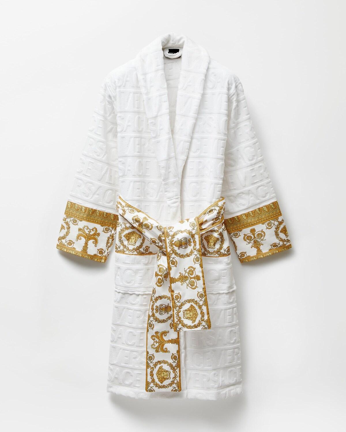 I ? Baroque Bathrobe