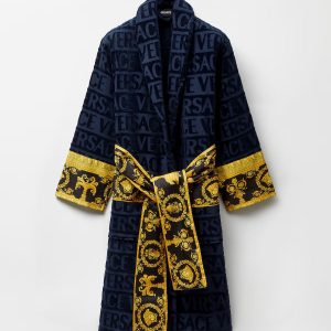 I ? Baroque Bathrobe