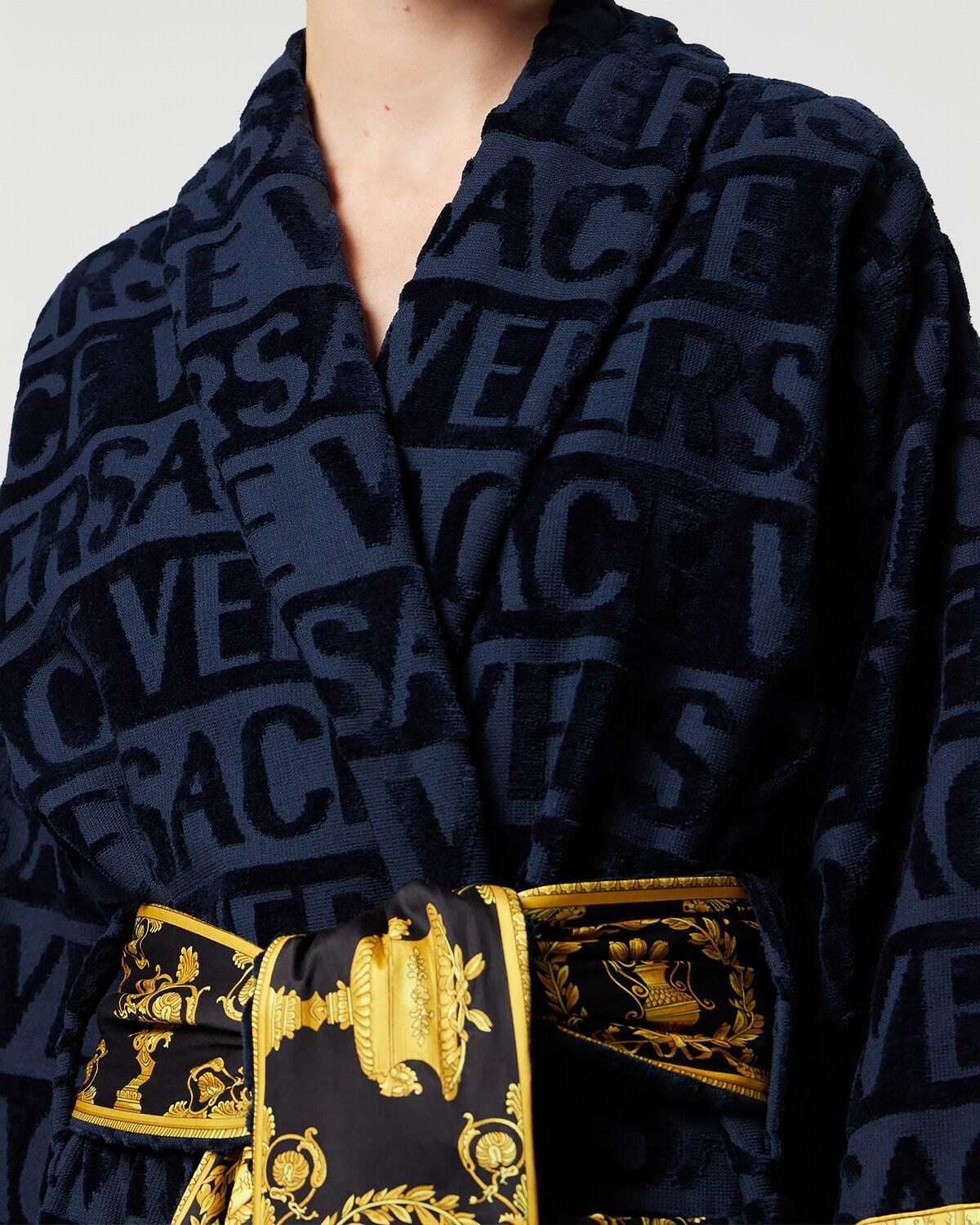I ? Baroque Bathrobe - Image 2