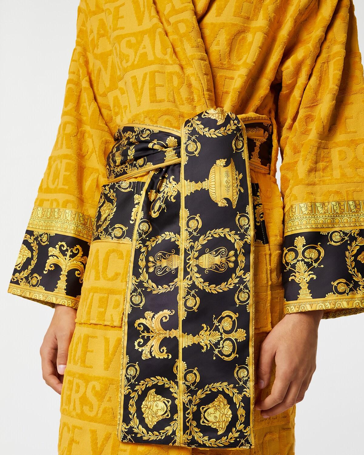 I ? Baroque Bathrobe - Image 3