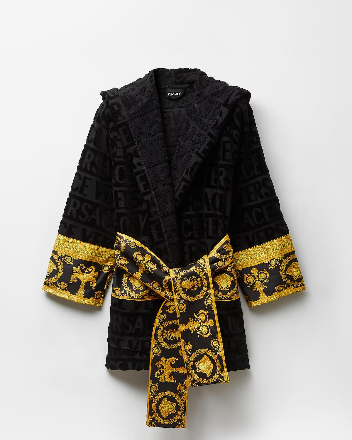 I ? Baroque Short Bathrobe