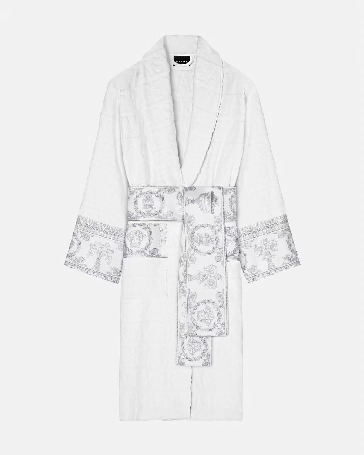 I ? Baroque Bathrobe