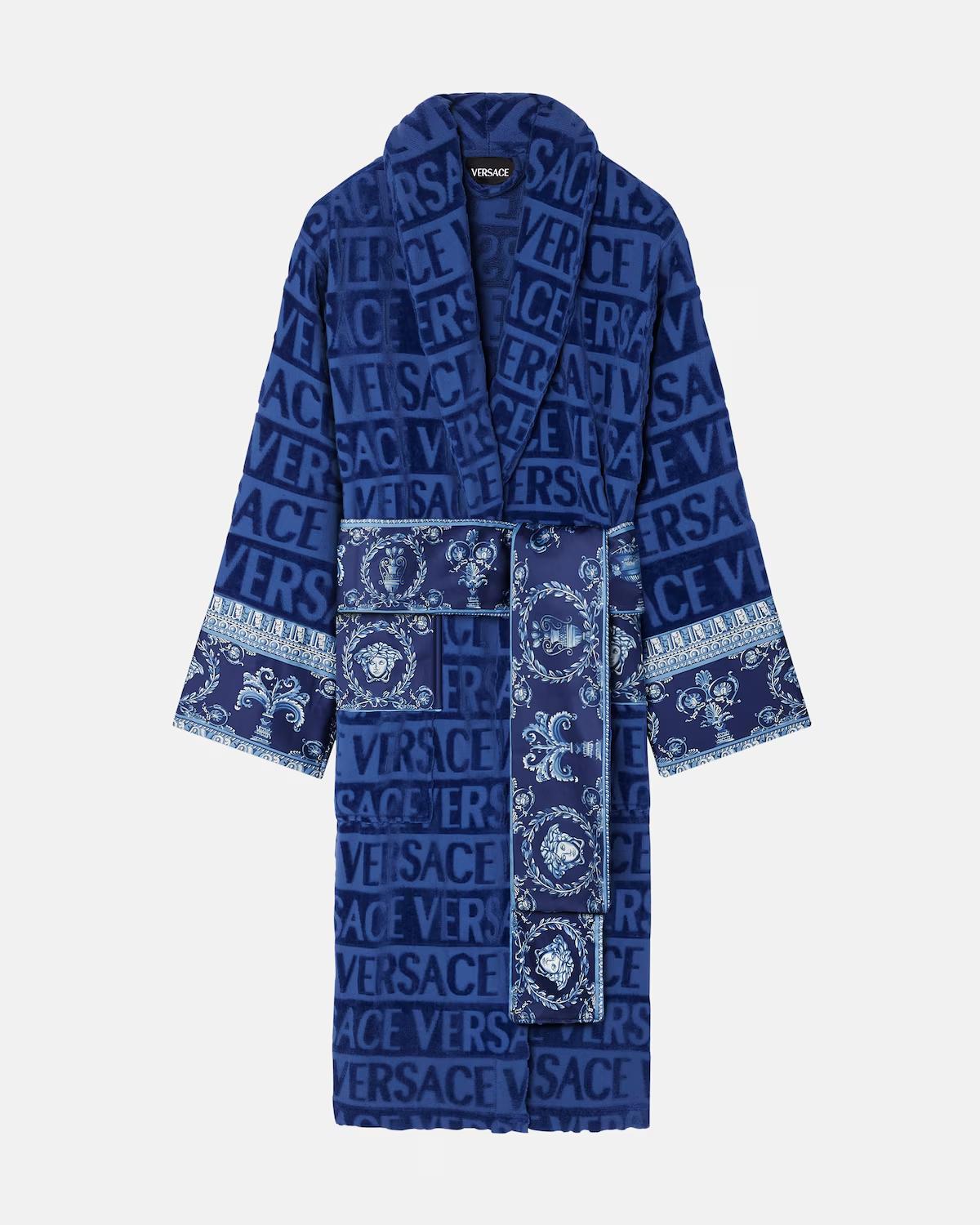 I ? Baroque Bathrobe