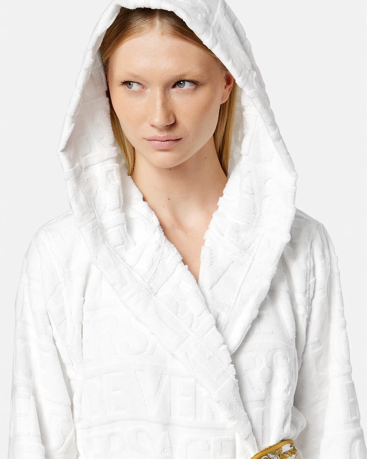 I ? Baroque Short Bathrobe - Image 4