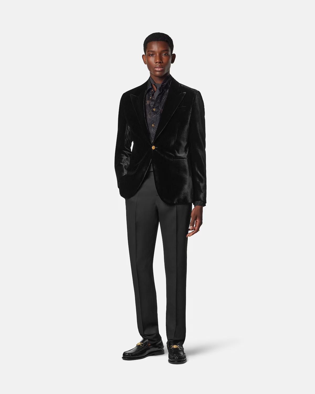 Velvet Single-Breasted Blazer - Image 2