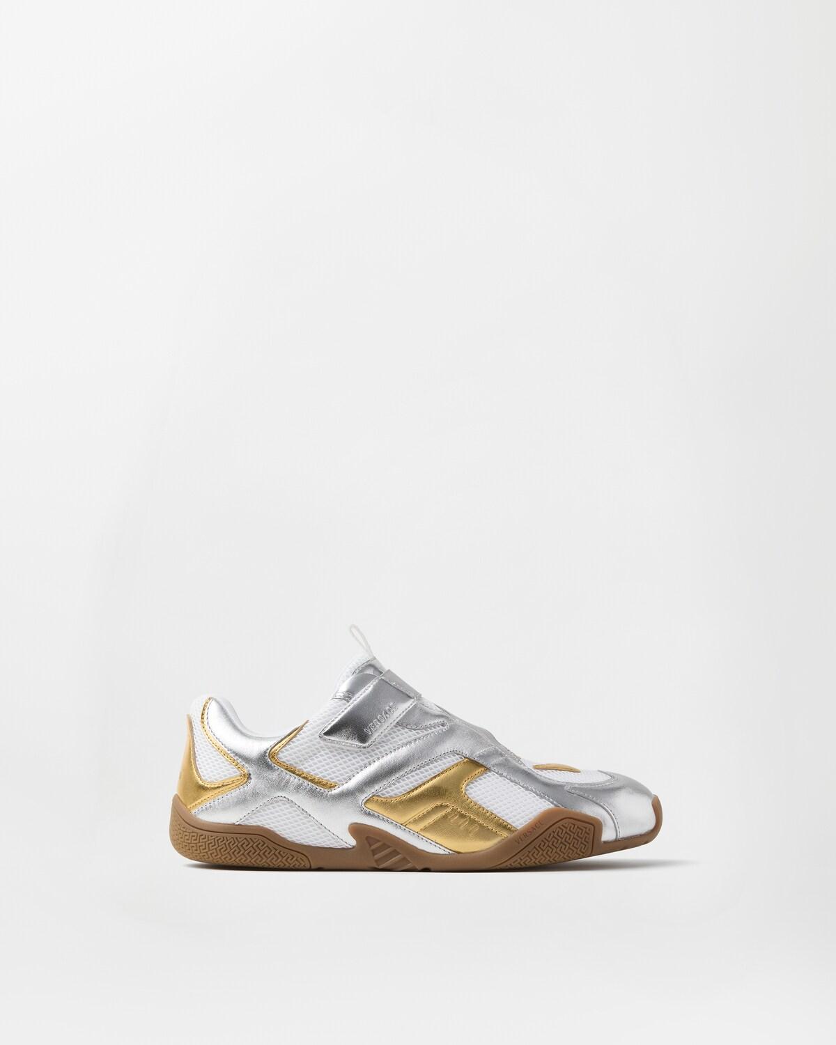 Galaxia Metallic Sneakers