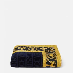I ? Baroque Beach Towel
