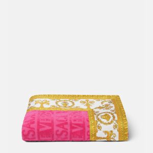 I ? Baroque Beach Towel