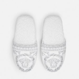 I ? Baroque Slippers