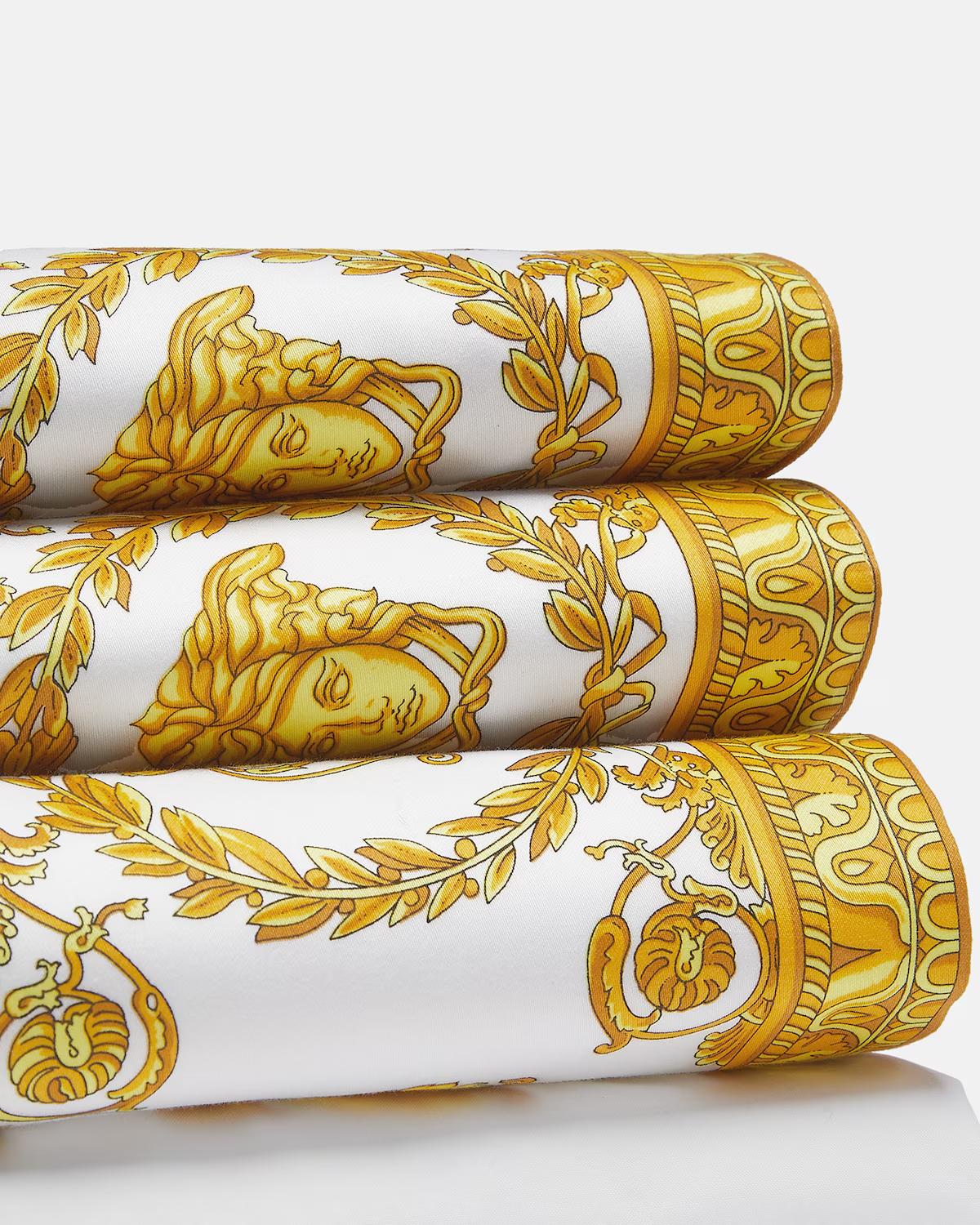 I ? Baroque Full/Queen Bed Set - Image 6