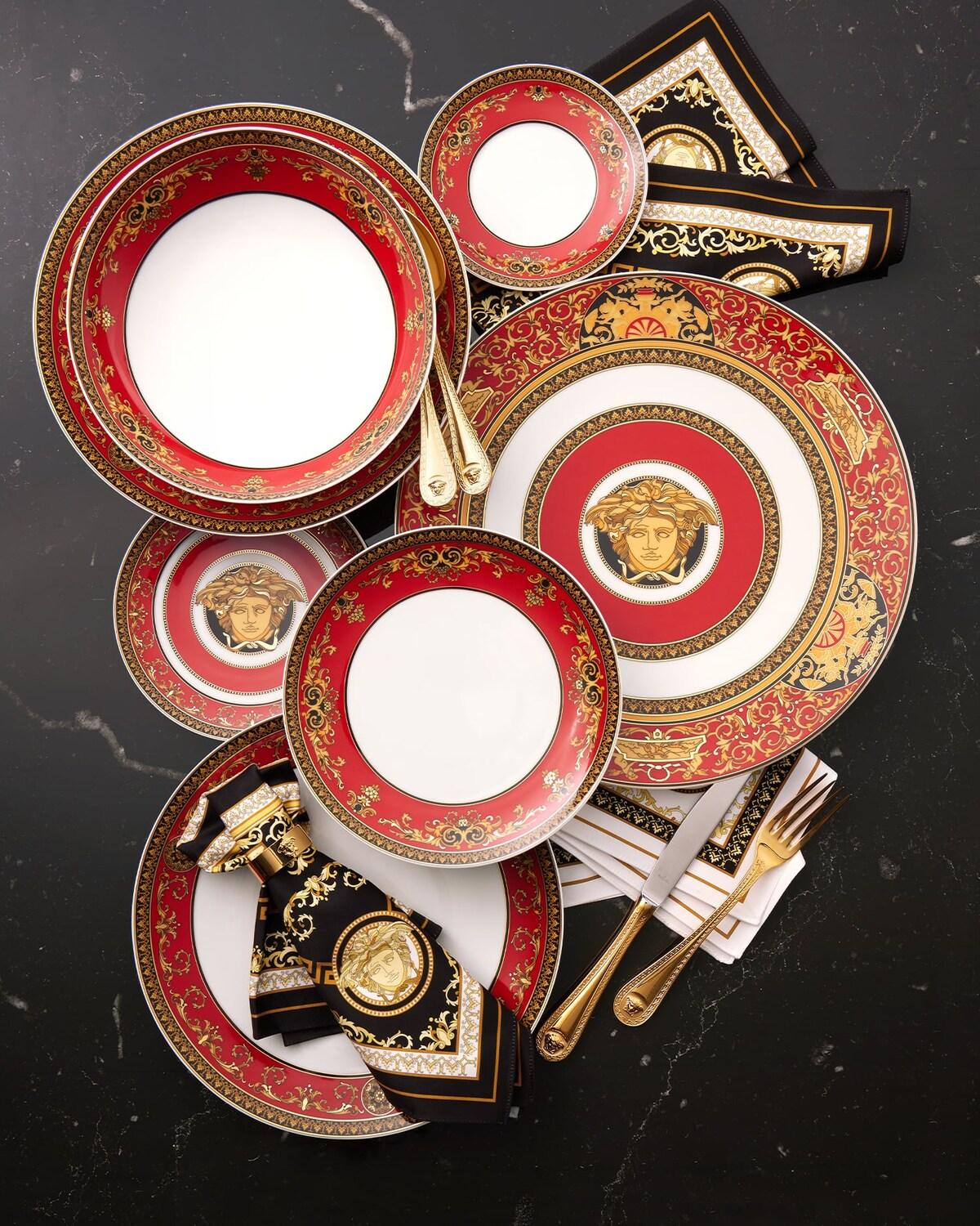 Medusa Red Charger Plate 33 cm - Image 2