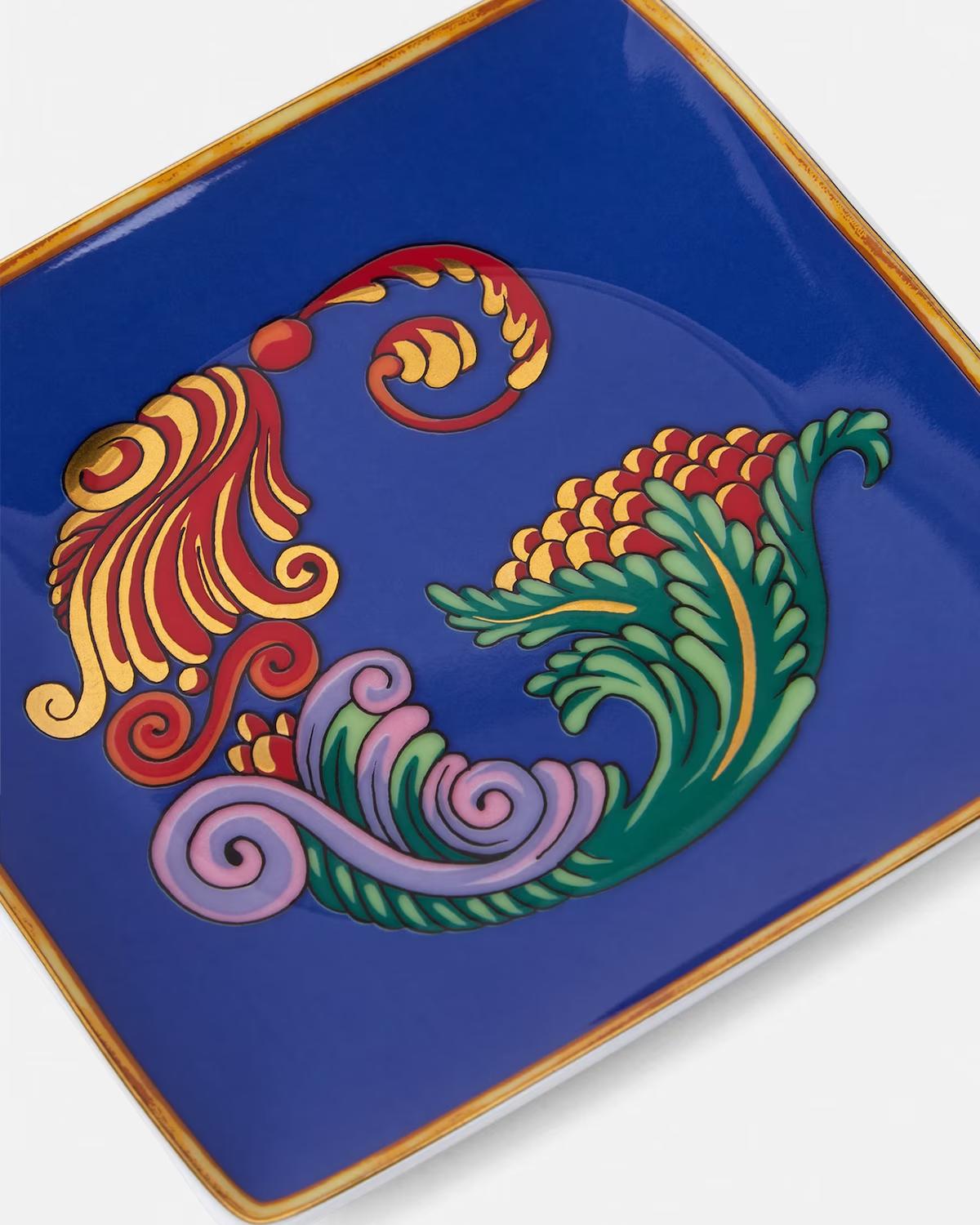 Versace Alphabet G Square Plate 12 cm - Image 3