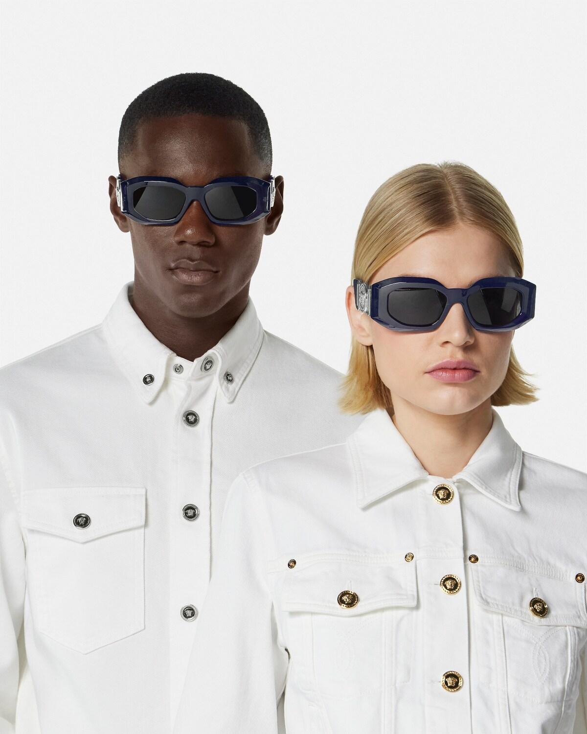 Maxi Medusa Biggie Sunglasses - Image 3